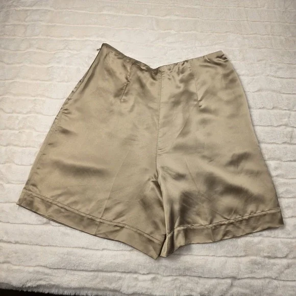 Ralph Lauren Purple Label Ainsworth Washed Satin Shorts Womens 2 $990 - Picture 2 of 8